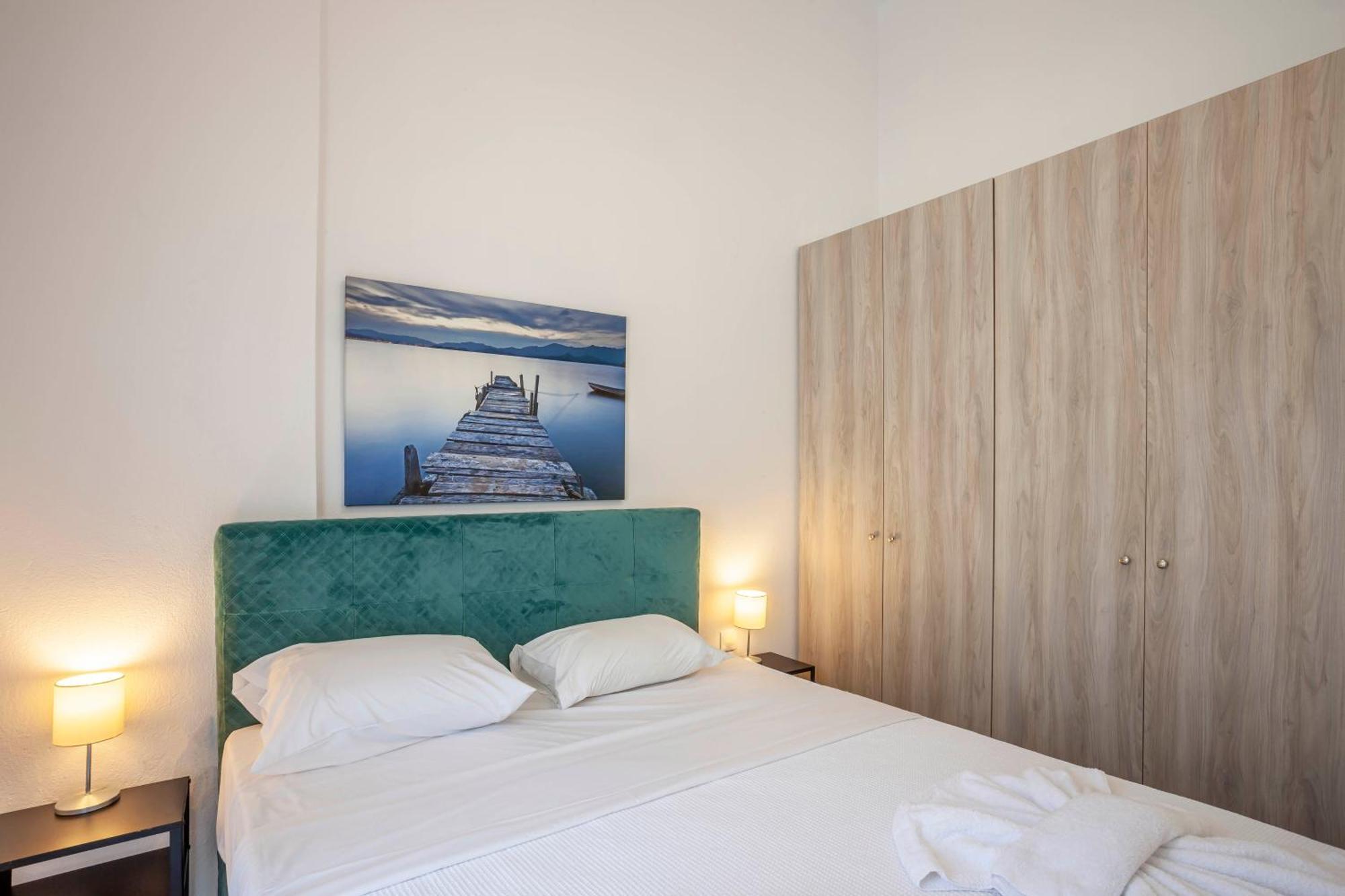 Aris Luxury Apartments Pefkochori Exterior photo