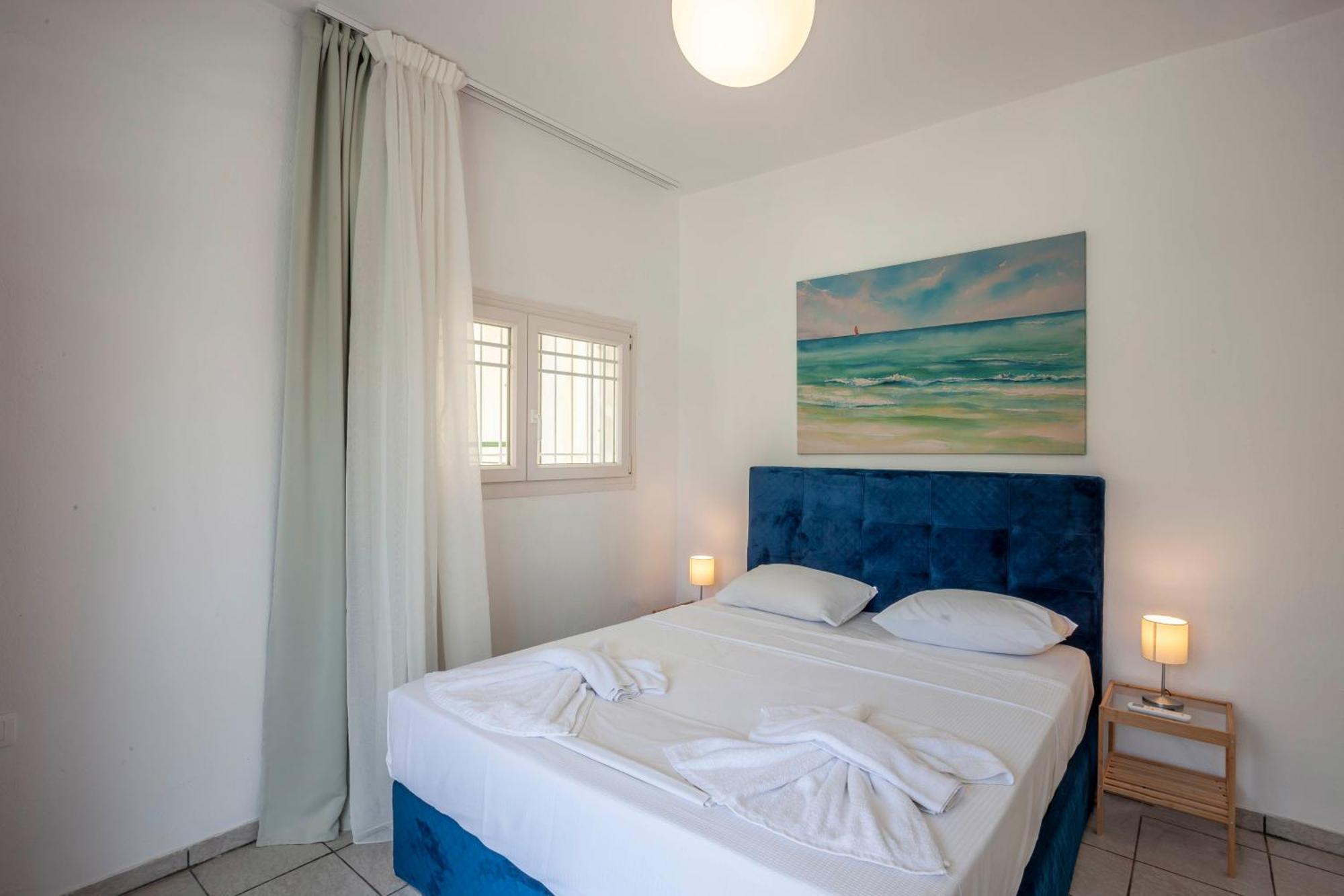 Aris Luxury Apartments Pefkochori Exterior photo
